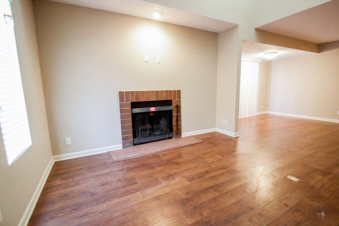 Mira Vista Apartments (2BR)